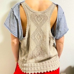 WE THE FREE KNITTED OPEN BACK SHIRT GUC